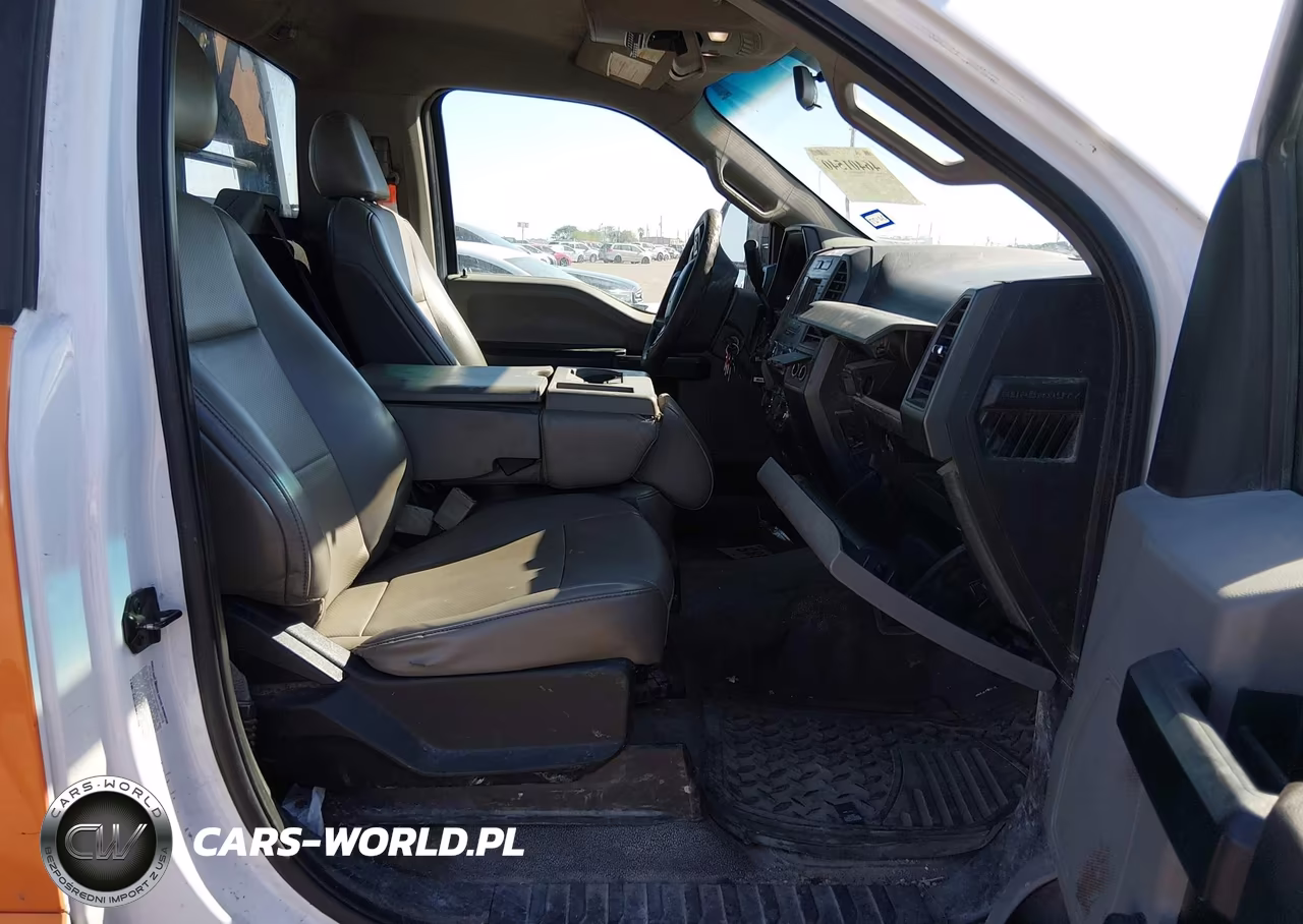2019 Ford F-350 Chassis Xl VIN:1FDRF3GT2KED71489 - 7