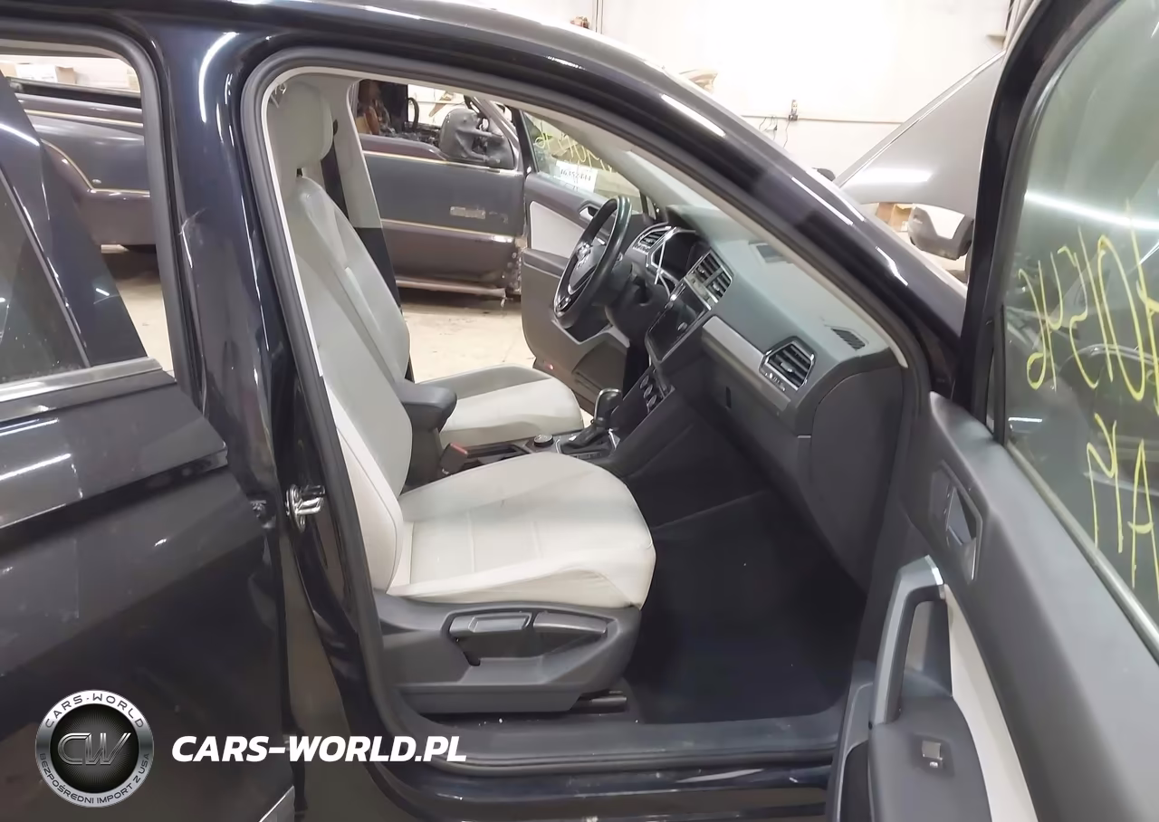 2019 Volkswagen Tiguan 2.0T Se-2.0T Sel-2.0T Sel R-Line-2.0T Sel R-Line Black VIN:3VV2B7AX6KM136402 - 5