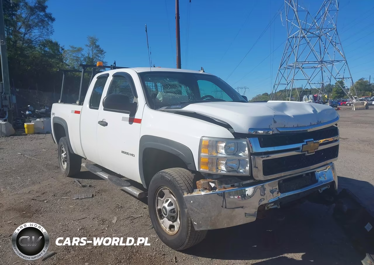 2013 Chevrolet Silverado 2500Hd Work Truck – zdjęcie 1 z 16