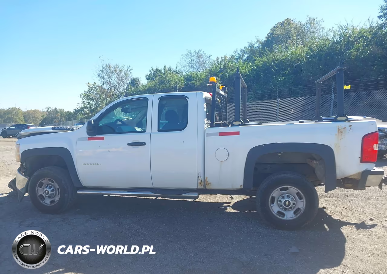 2013 Chevrolet Silverado 2500Hd Work Truck VIN:1GC2KVCB3DZ367635 - 14