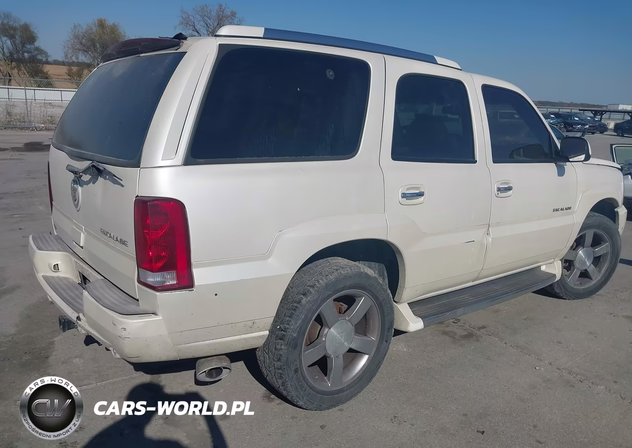 2002 Cadillac Escalade Standard VIN:1GYEK63NX2R150314 - 4