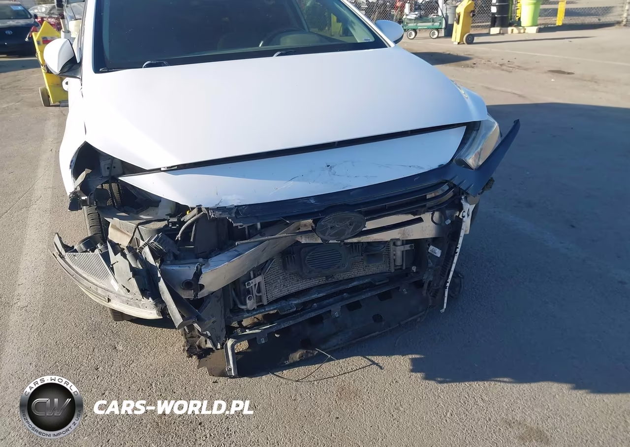 2017 Hyundai Ioniq Hybrid Sel VIN:KMHC75LC1HU049607 - 13