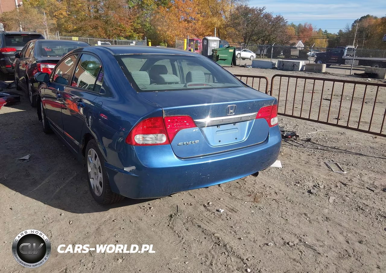 2010 Honda Civic Lx VIN:2HGFA1F51AH319020 - 3