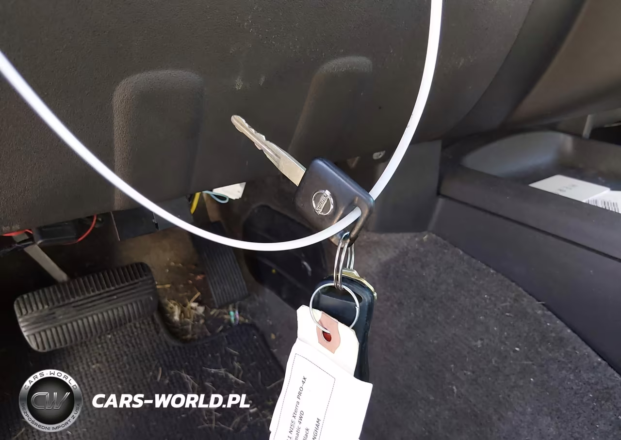 2011 Nissan Xterra Pro-4X VIN:5N1AN0NW0BC517296 - 11
