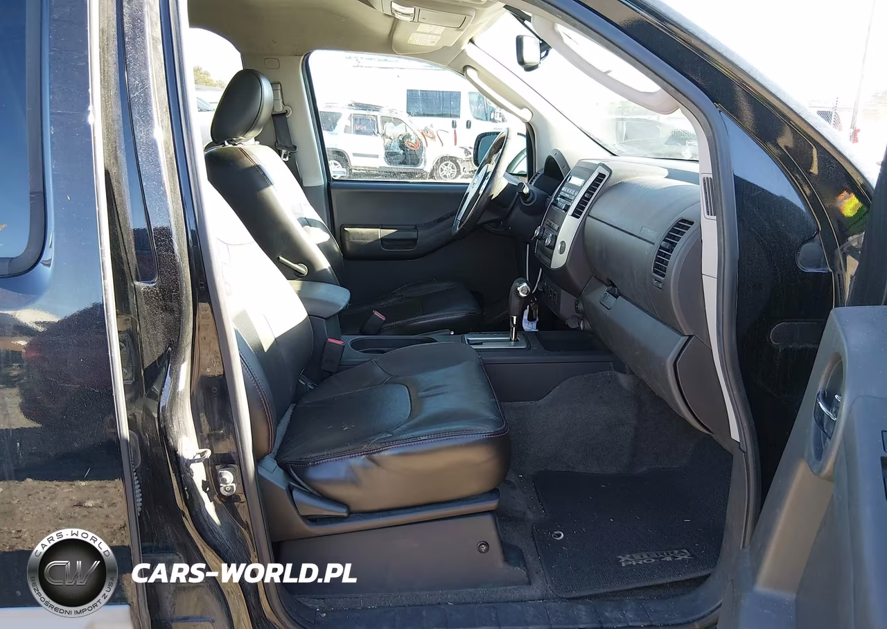 2011 Nissan Xterra Pro-4X VIN:5N1AN0NW0BC517296 - 5
