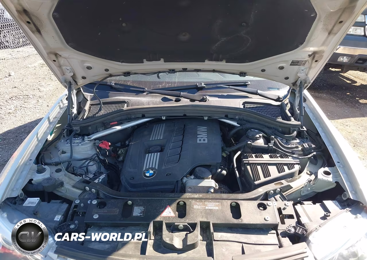 2012 BMW X3 xDrive28I VIN:5UXWX5C5XCL725830 - 10