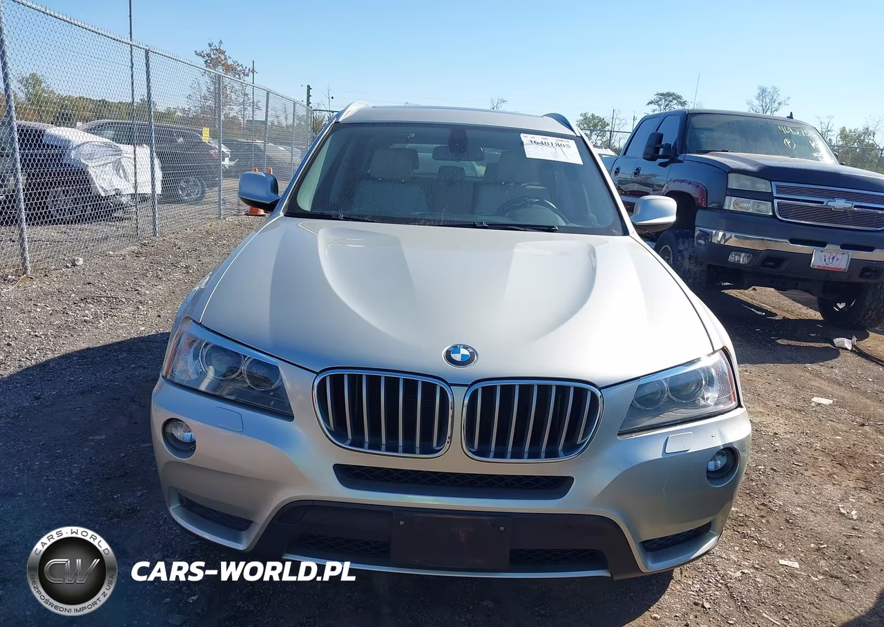 2012 BMW X3 xDrive28I VIN:5UXWX5C5XCL725830 - 12