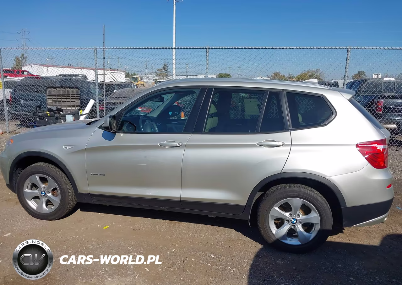 2012 BMW X3 xDrive28I VIN:5UXWX5C5XCL725830 - 14