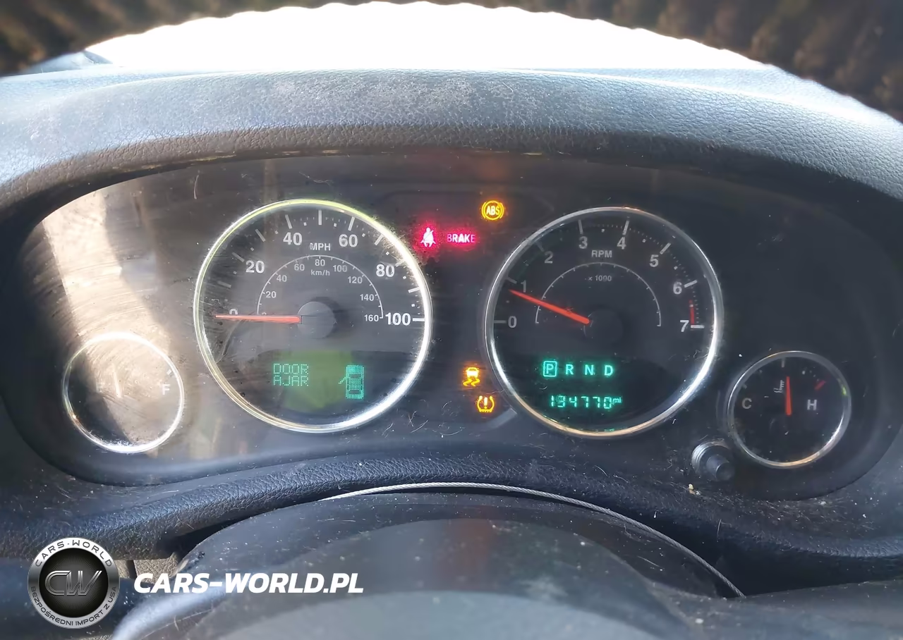 2016 Jeep Wrangler Unlimited Sport VIN:1C4HJWDG8GL142602 - 7