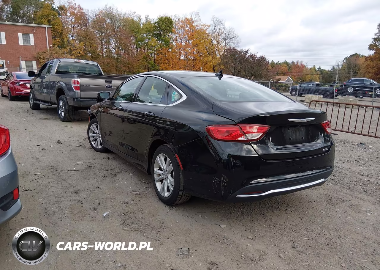 2016 Chrysler 200 Limited VIN:1C3CCCAB5GN102014 - 3