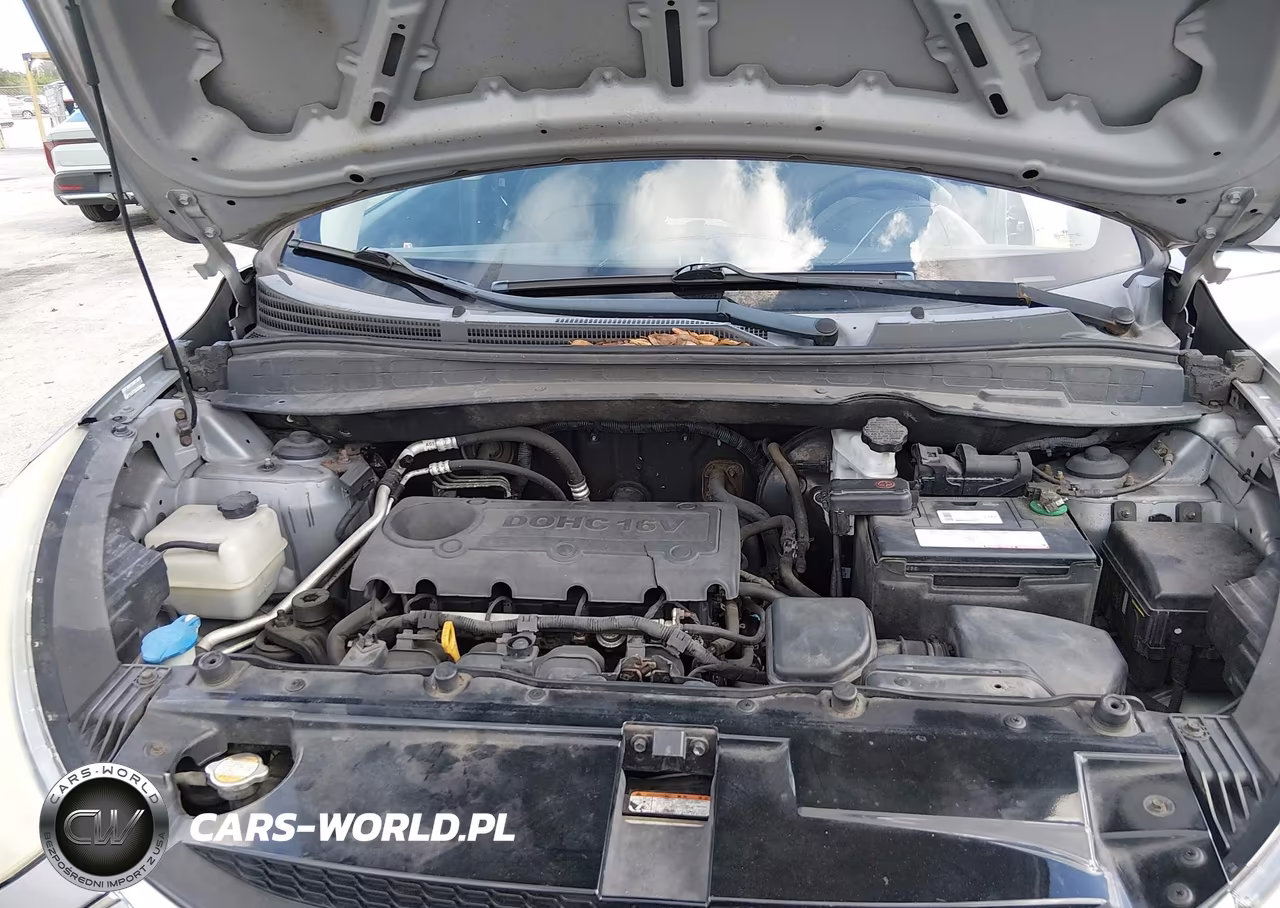 2010 Hyundai Tucson Limited VIN:KM8JU3ACXAU018157 - 10