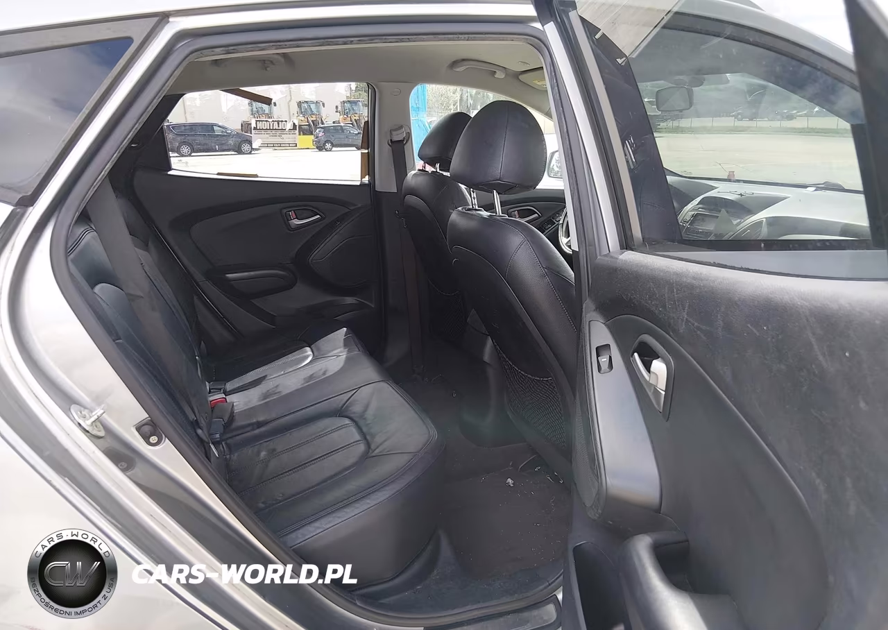 2010 Hyundai Tucson Limited VIN:KM8JU3ACXAU018157 - 8