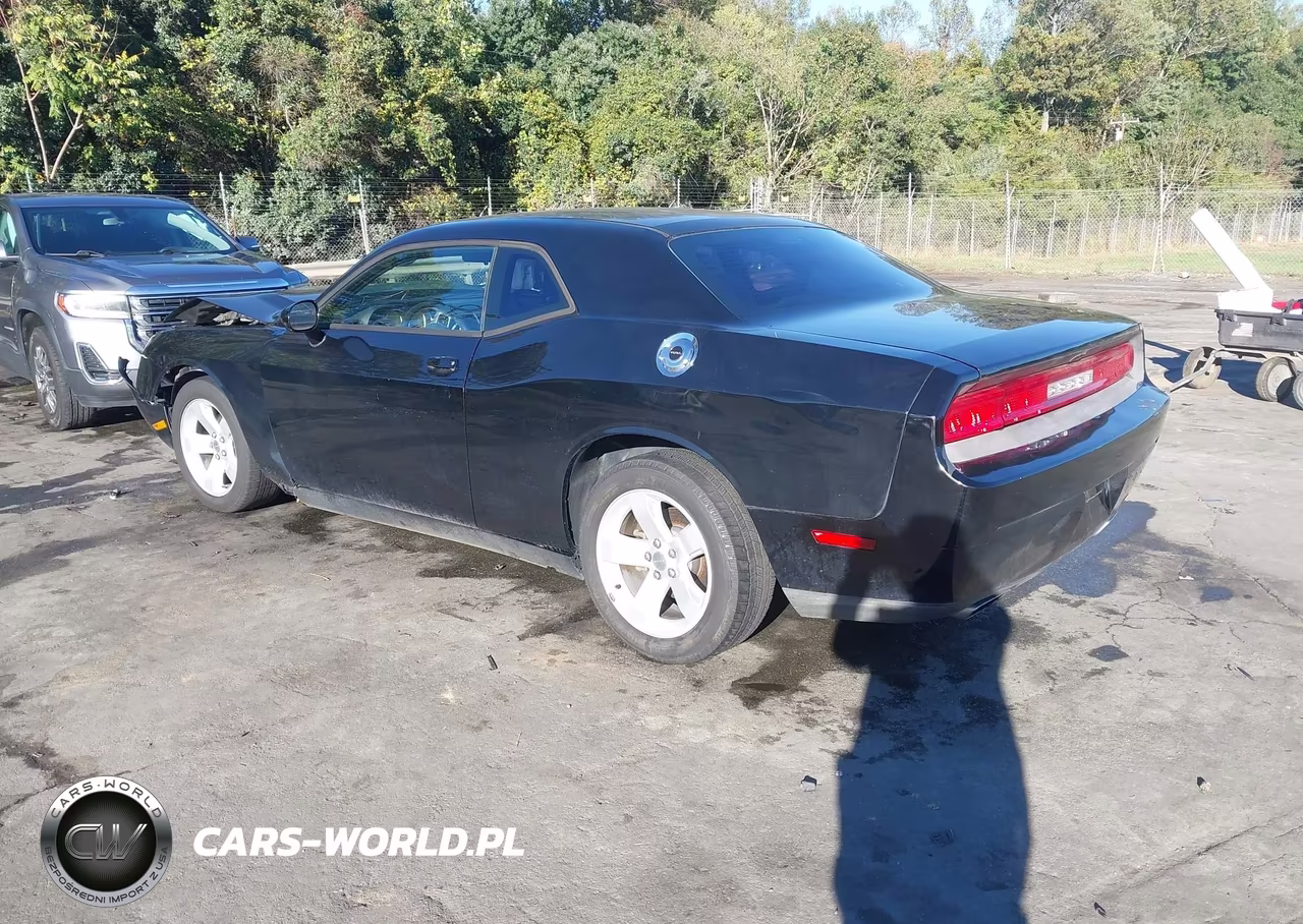 2012 Dodge Challenger Sxt VIN:2C3CDYAGXCH141593 - 3