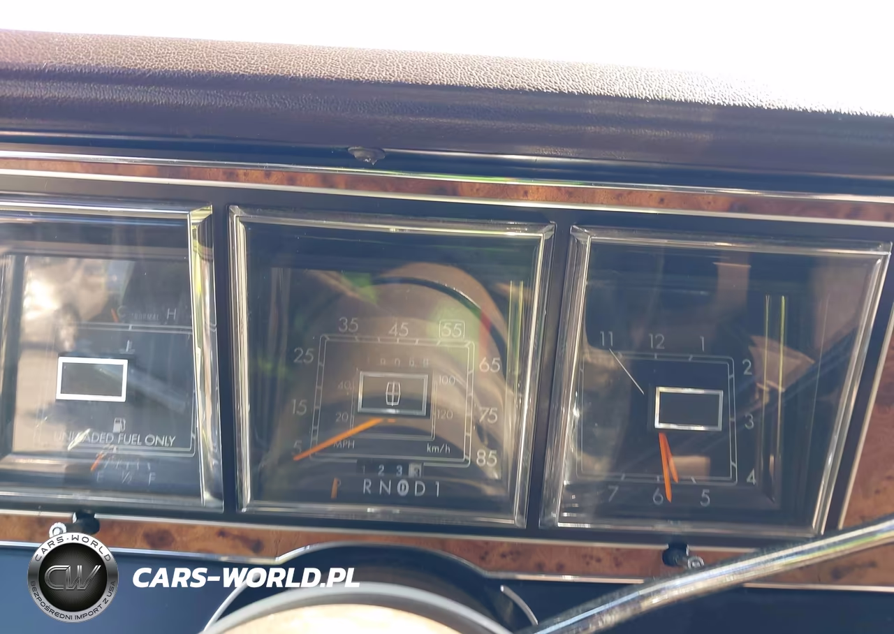 1985 Lincoln Town Car VIN:1LNBP96F8FY678618 - 7