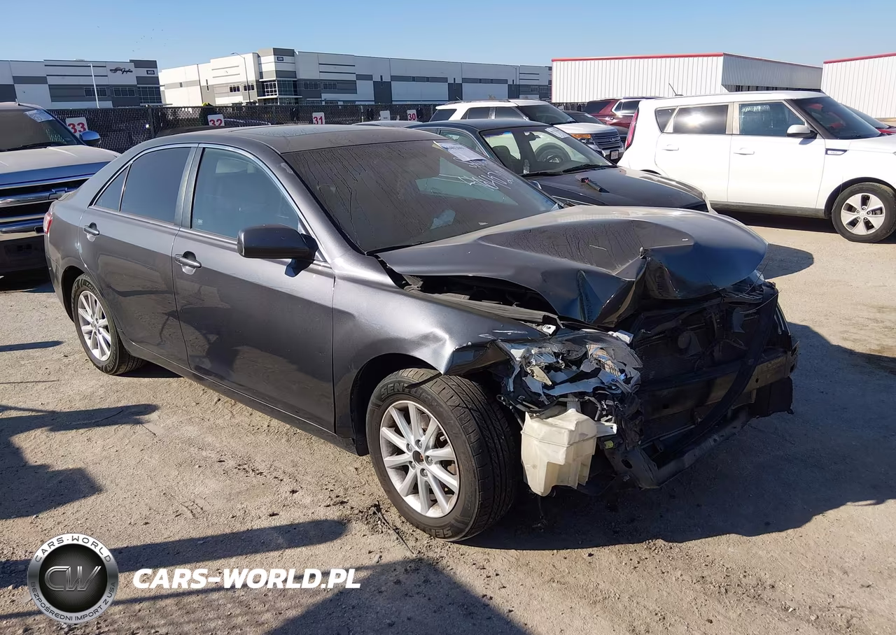 2011 Toyota Camry Xle V6 – zdjęcie 1 z 11