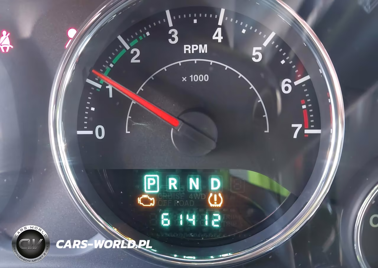 2012 Jeep Wrangler Unlimited Sahara VIN:1C4HJWEG8CL132886 - 16