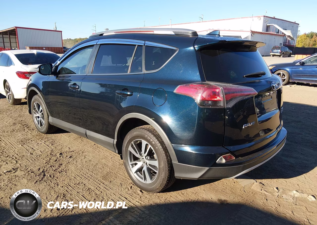 2017 Toyota Rav4 Xle VIN:JTMRFREV8HJ705472 - 3