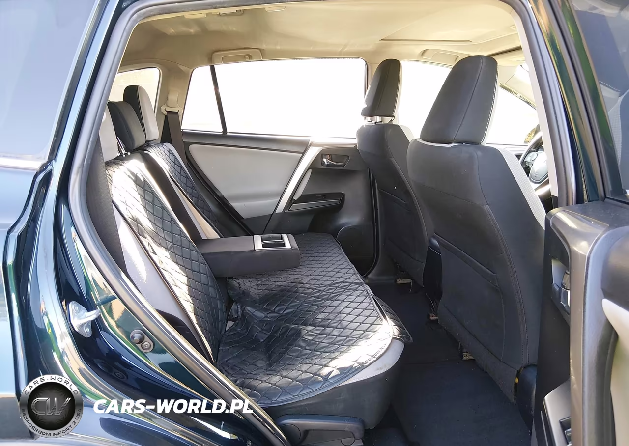 2017 Toyota Rav4 Xle VIN:JTMRFREV8HJ705472 - 8