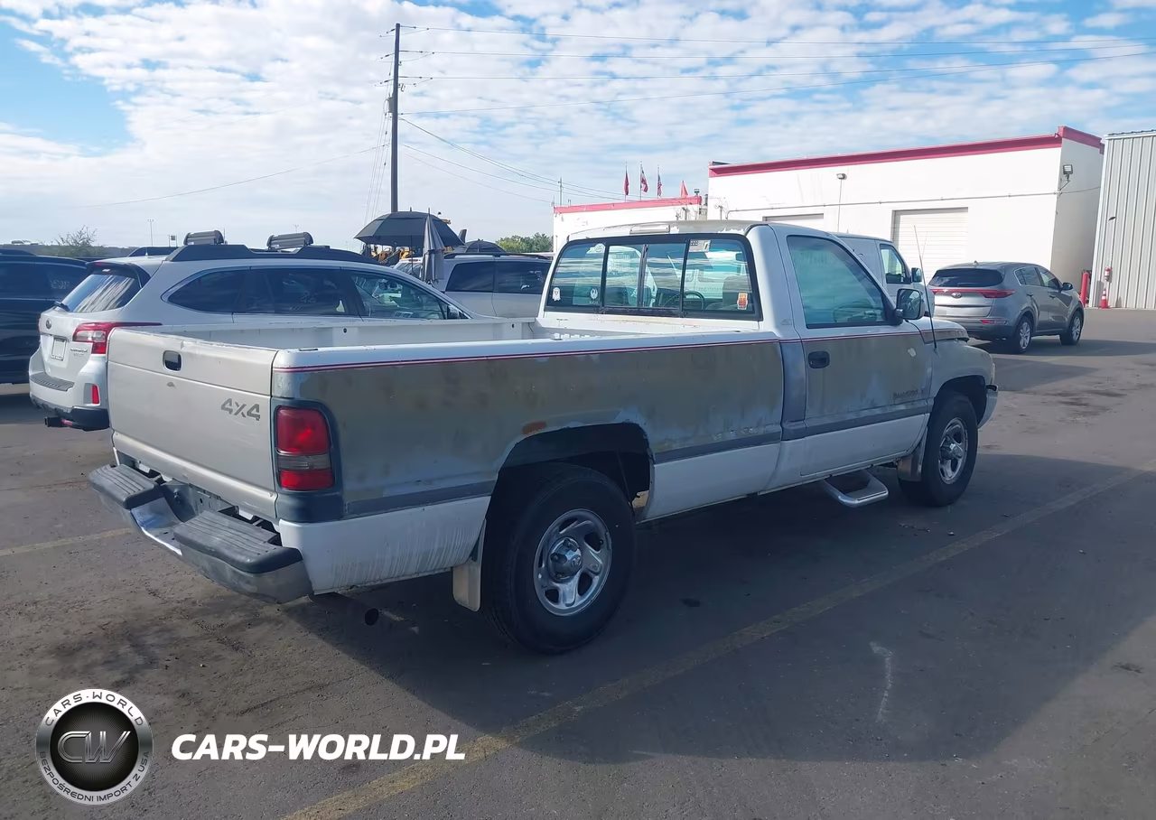 1994 Dodge Ram 1500 VIN:1B7HC16Y1RS615588 - 4
