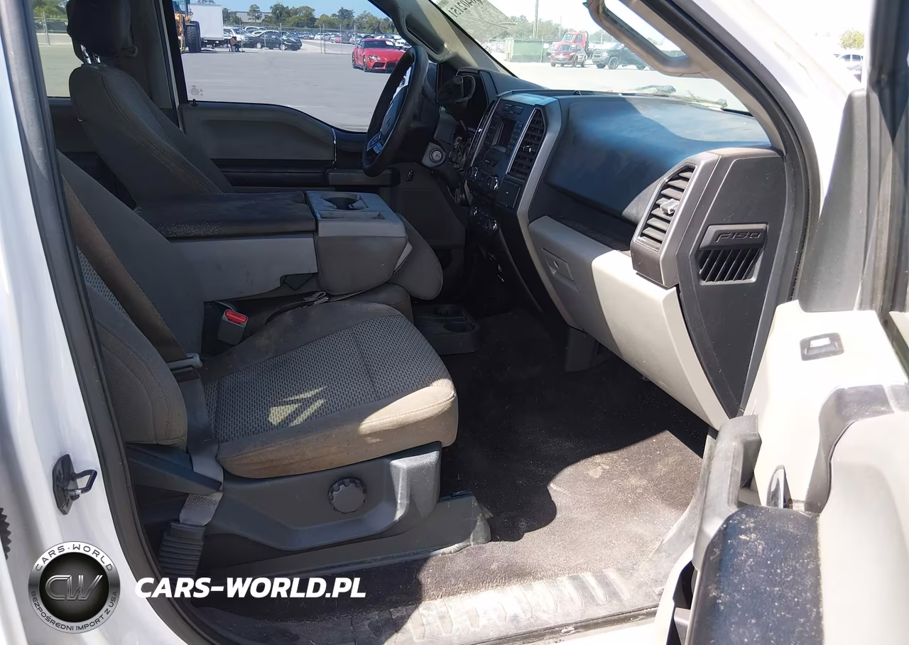 2017 Ford F-150 Xlt VIN:1FTEW1CF2HKD11827 - 5