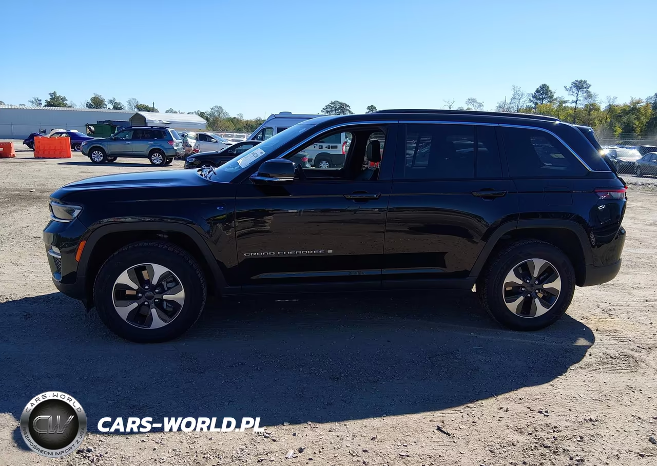 2024 Jeep Grand Cherokee 4Xe VIN:1C4RJYB63RC116406 - 14