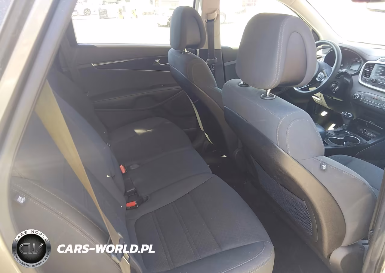 2016 Kia Sorento 2.4L L VIN:5XYPG4A3XGG058258 - 8