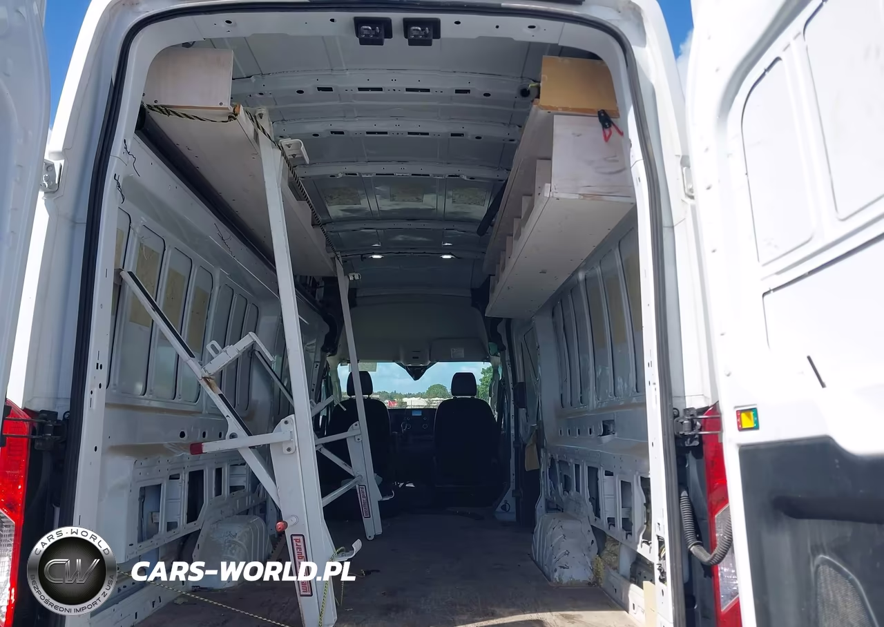 2022 Ford Transit-250 Cargo Van VIN:1FTBR3X83NKA69742 - 8