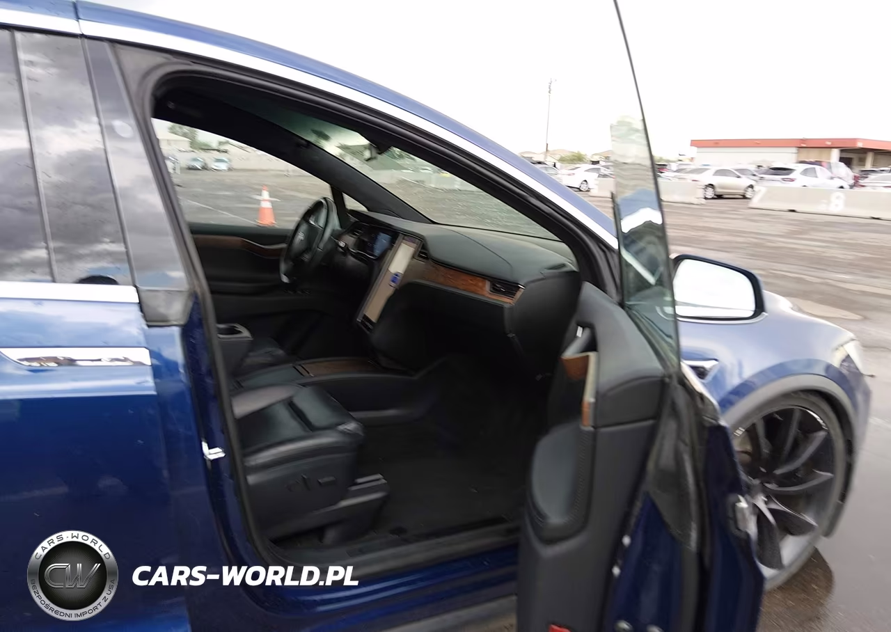 2020 Tesla Model X Long Range Dual Motor All-Wheel Drive-Long Range Plus Dual Motor All-Wheel Drive VIN:5YJXCAE25LF303240 - 5