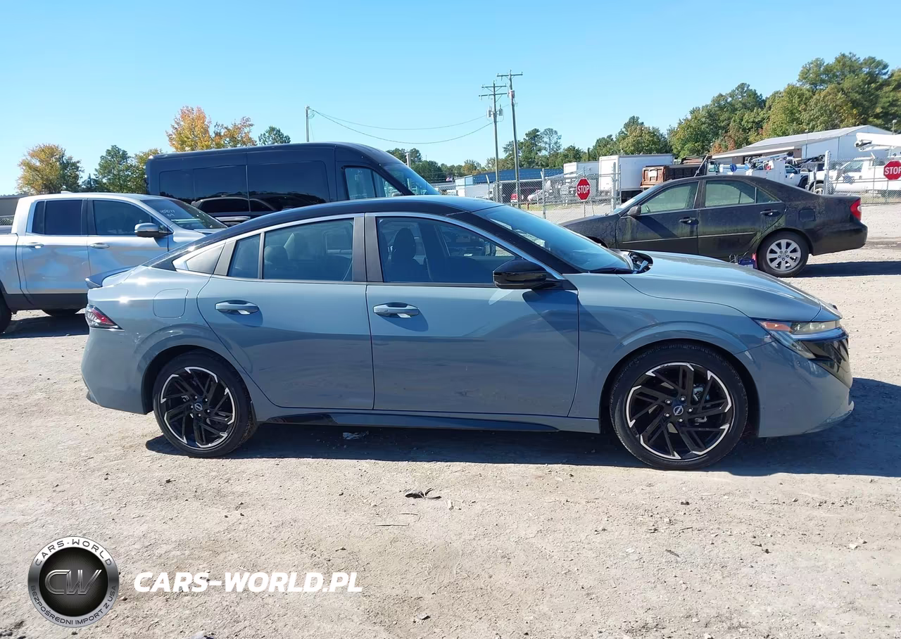 2026 Nissan Sentra Sr VIN:3N1AB9DV5TY225360 - 13