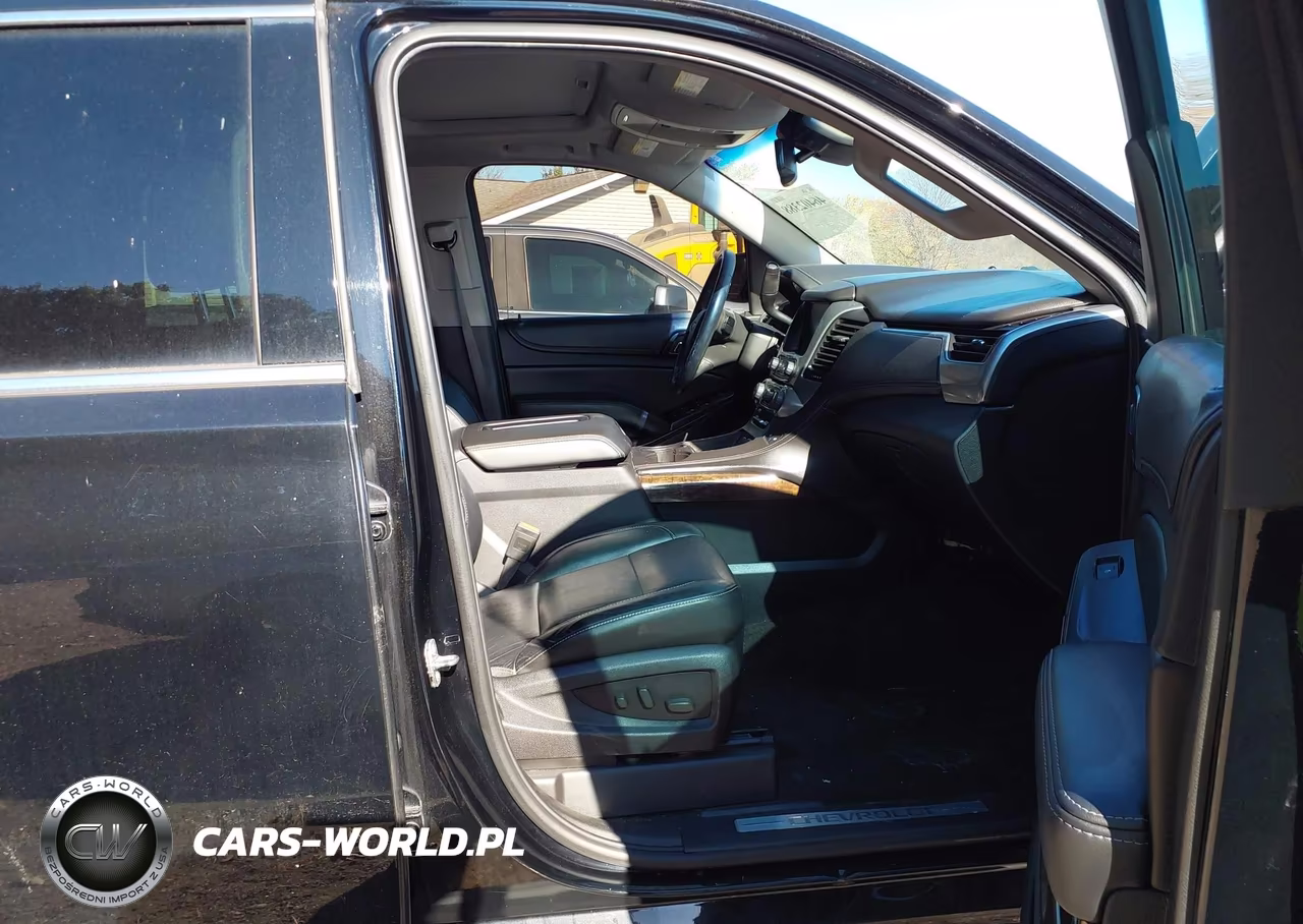 2015 Chevrolet Tahoe Lt VIN:1GNSKBKCXFR681978 - 5
