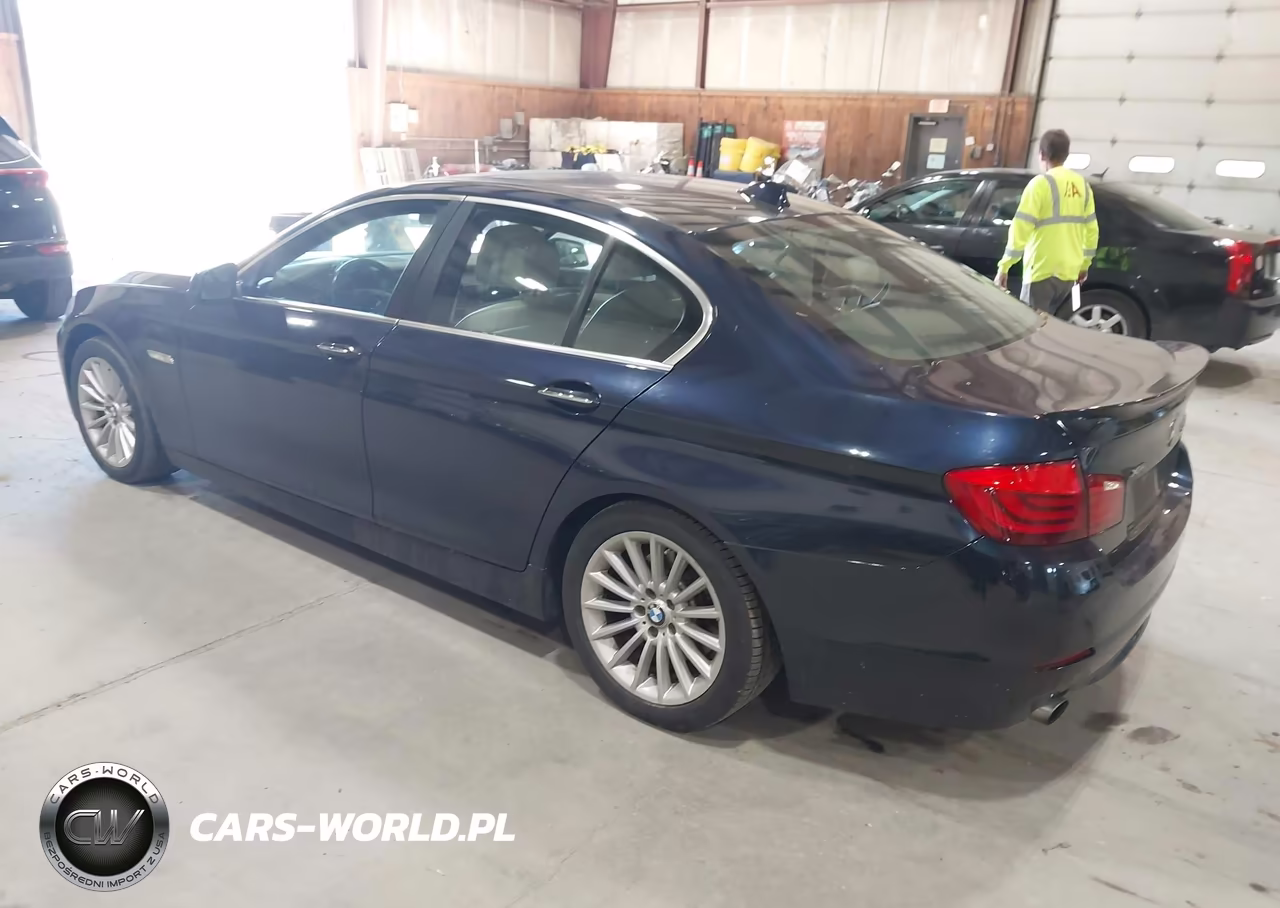 2013 BMW 535I xDrive VIN:WBAFU7C54DDU69814 - 3