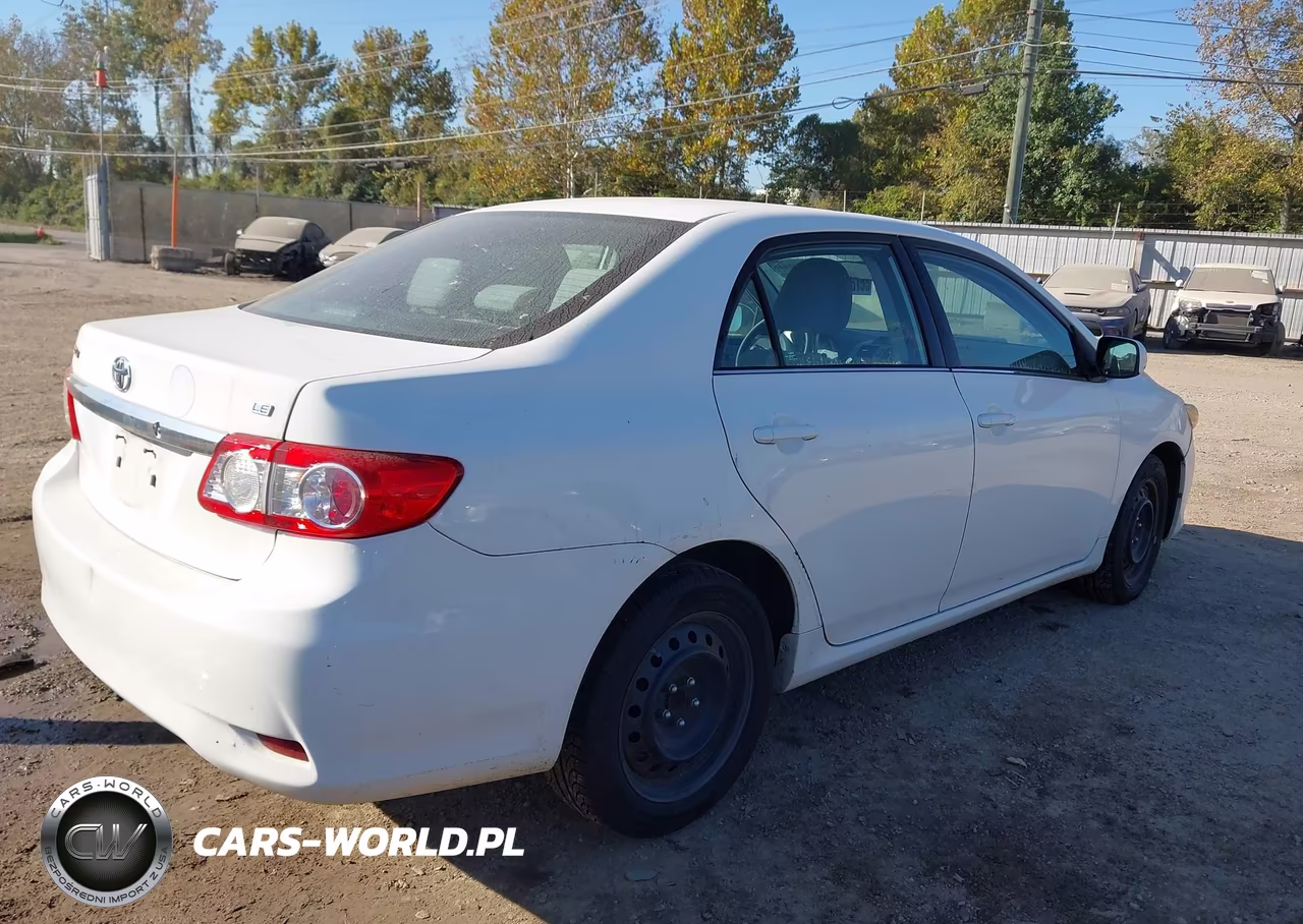 2013 Toyota Corolla Le VIN:2T1BU4EE7DC029659 - 4