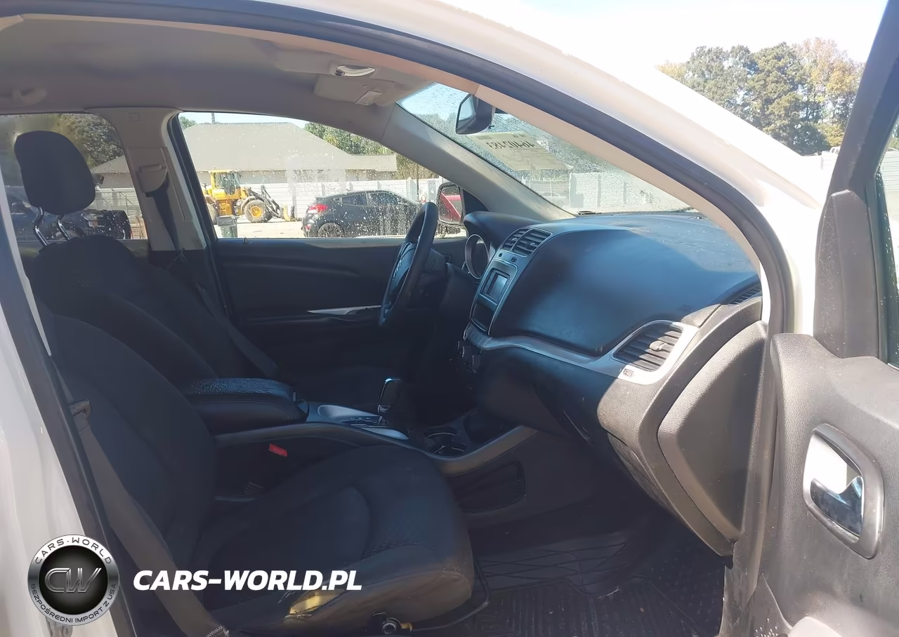 2018 Dodge Journey Se VIN:3C4PDCAB3JT447933 - 5