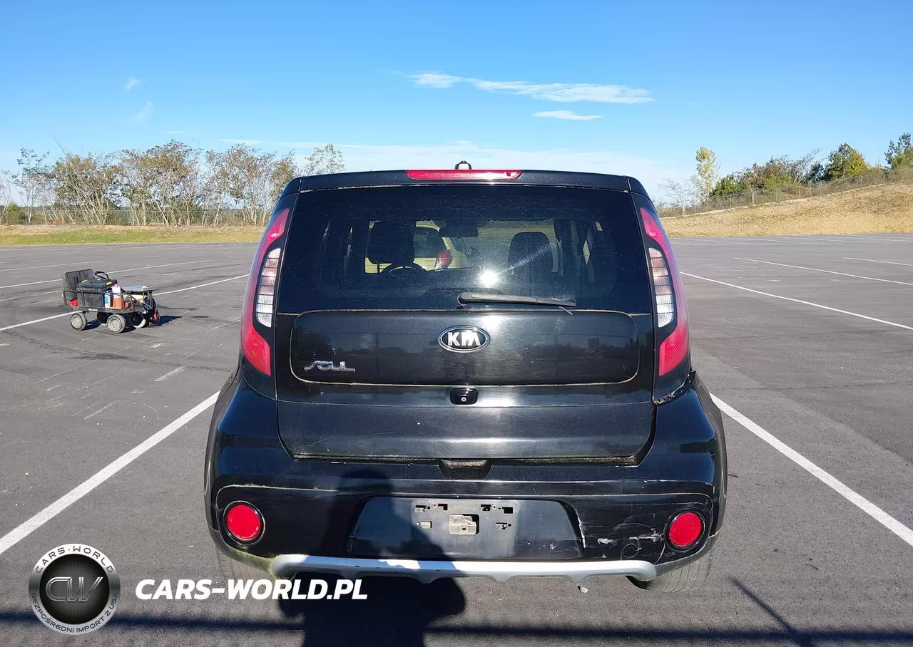 2018 Kia Soul + VIN:KNDJP3A50J7508568 - 16