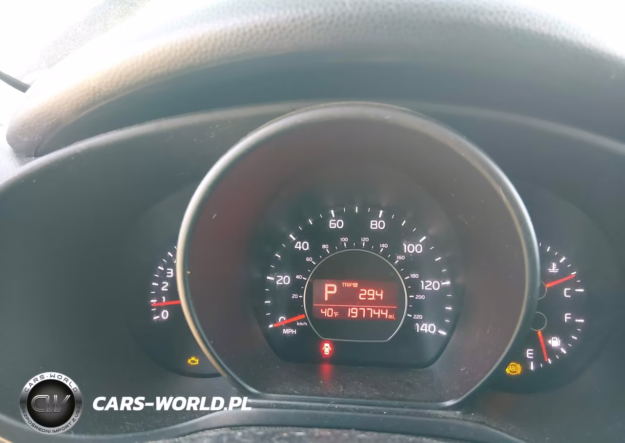 2018 Kia Soul + VIN:KNDJP3A50J7508568 - 7