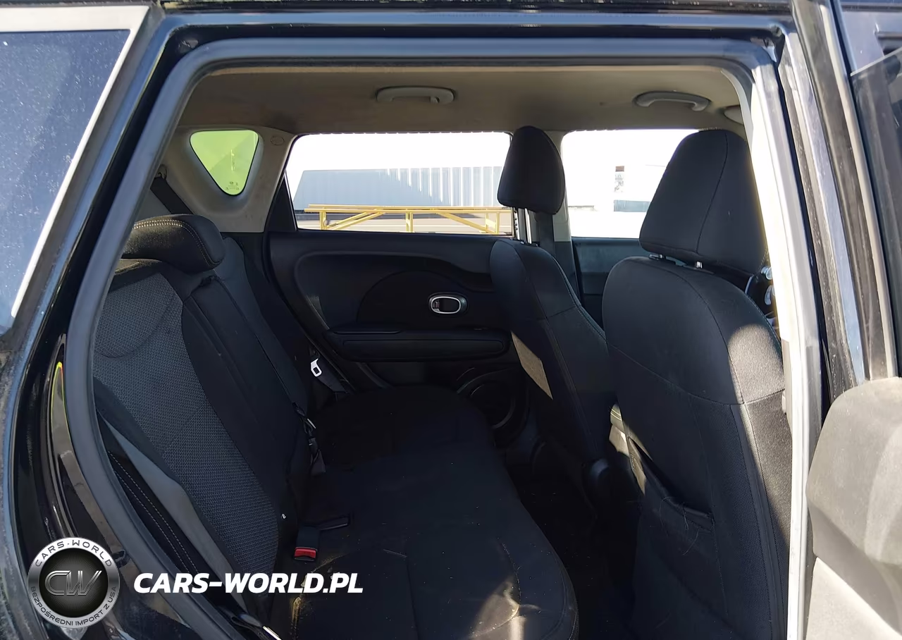 2018 Kia Soul + VIN:KNDJP3A50J7508568 - 8