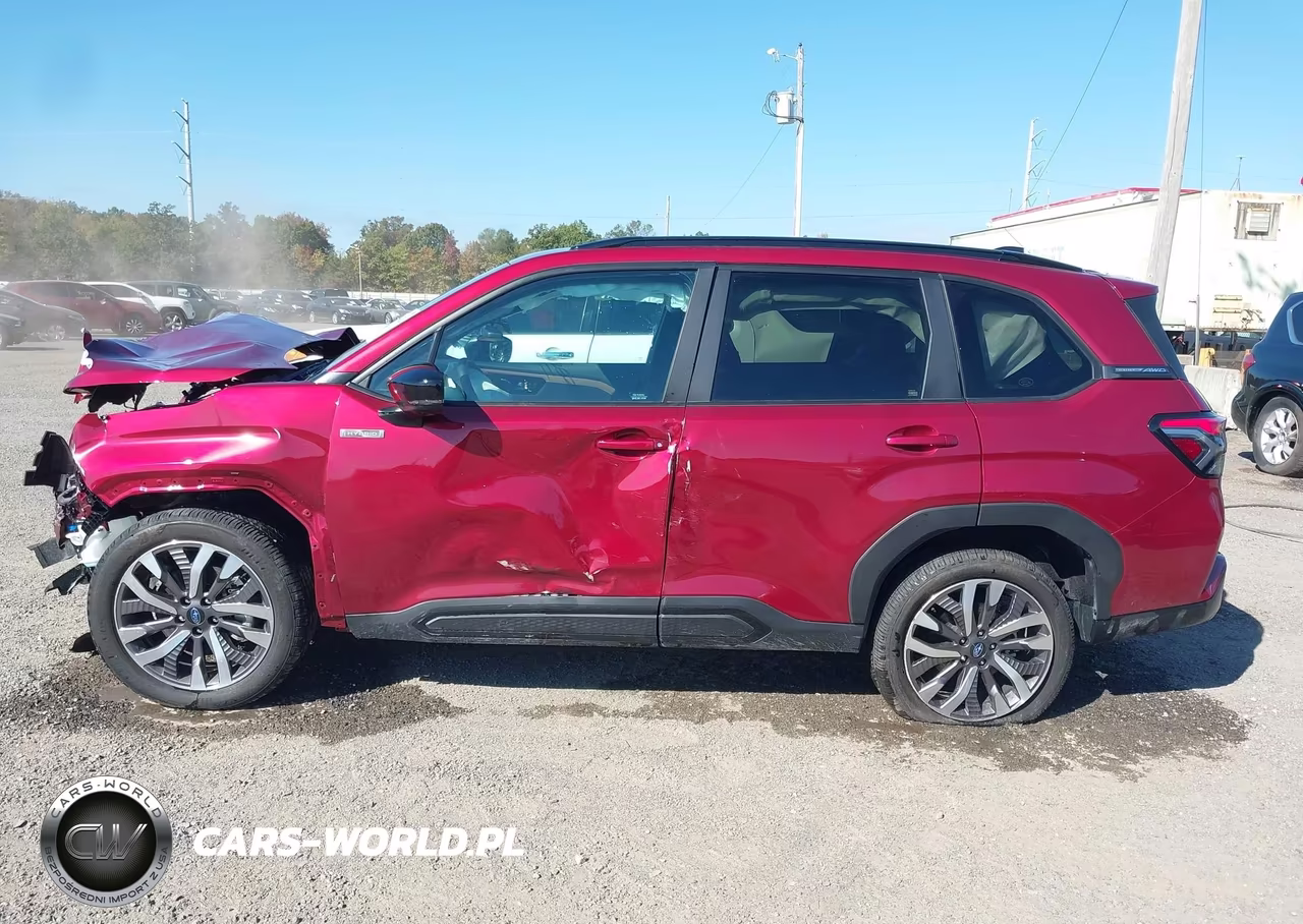 2026 Subaru Forester Touring VIN:4S4SLST71T3115337 - 14