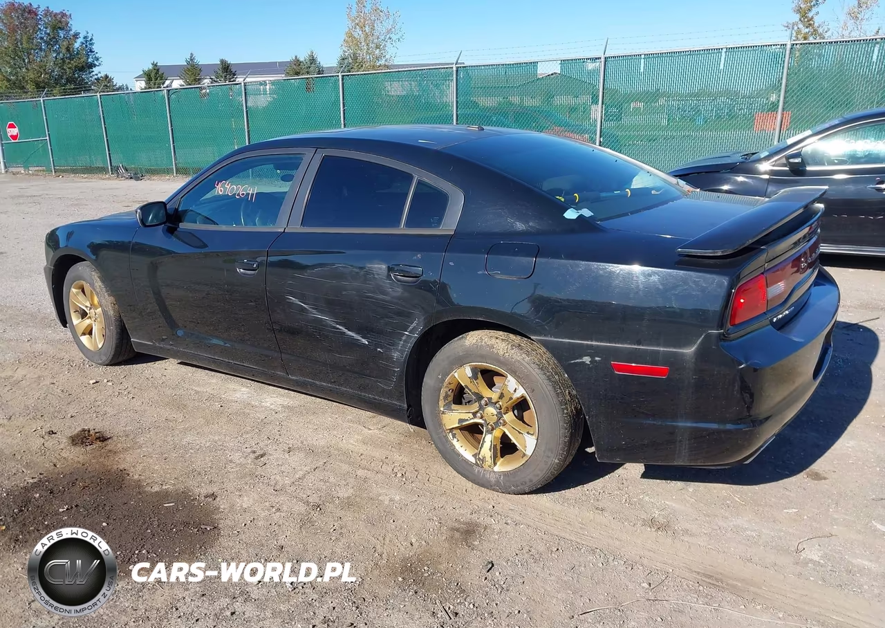 2013 Dodge Charger Sxt VIN:2C3CDXHG5DH705717 - 3