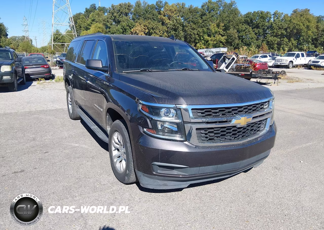 2017 Chevrolet Suburban Lt VIN:1GNSCHKC6HR116422 - 1