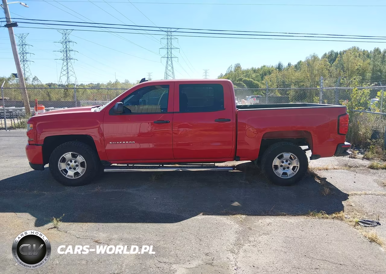 2018 Chevrolet Silverado C1500 Custom VIN:3GCPCPEH7JG248174 - 14