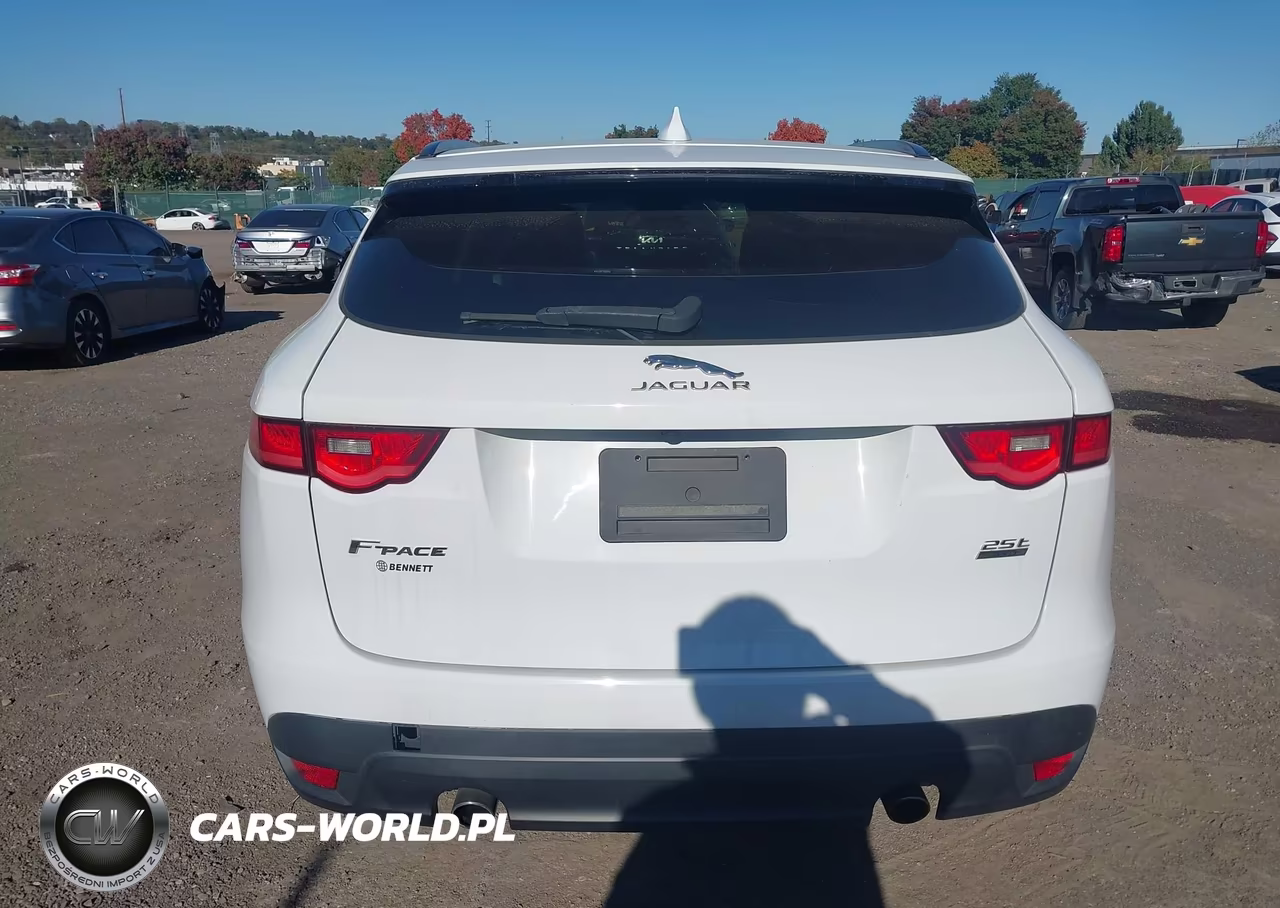 2018 Jaguar F-Pace 25T Premium VIN:SADCJ2FX1JA255105 - 16