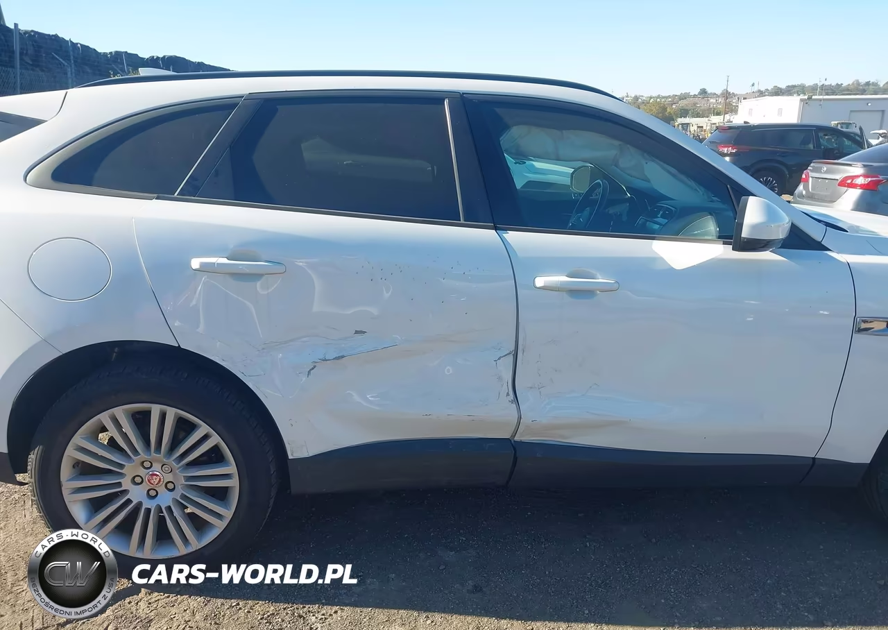2018 Jaguar F-Pace 25T Premium VIN:SADCJ2FX1JA255105 - 6