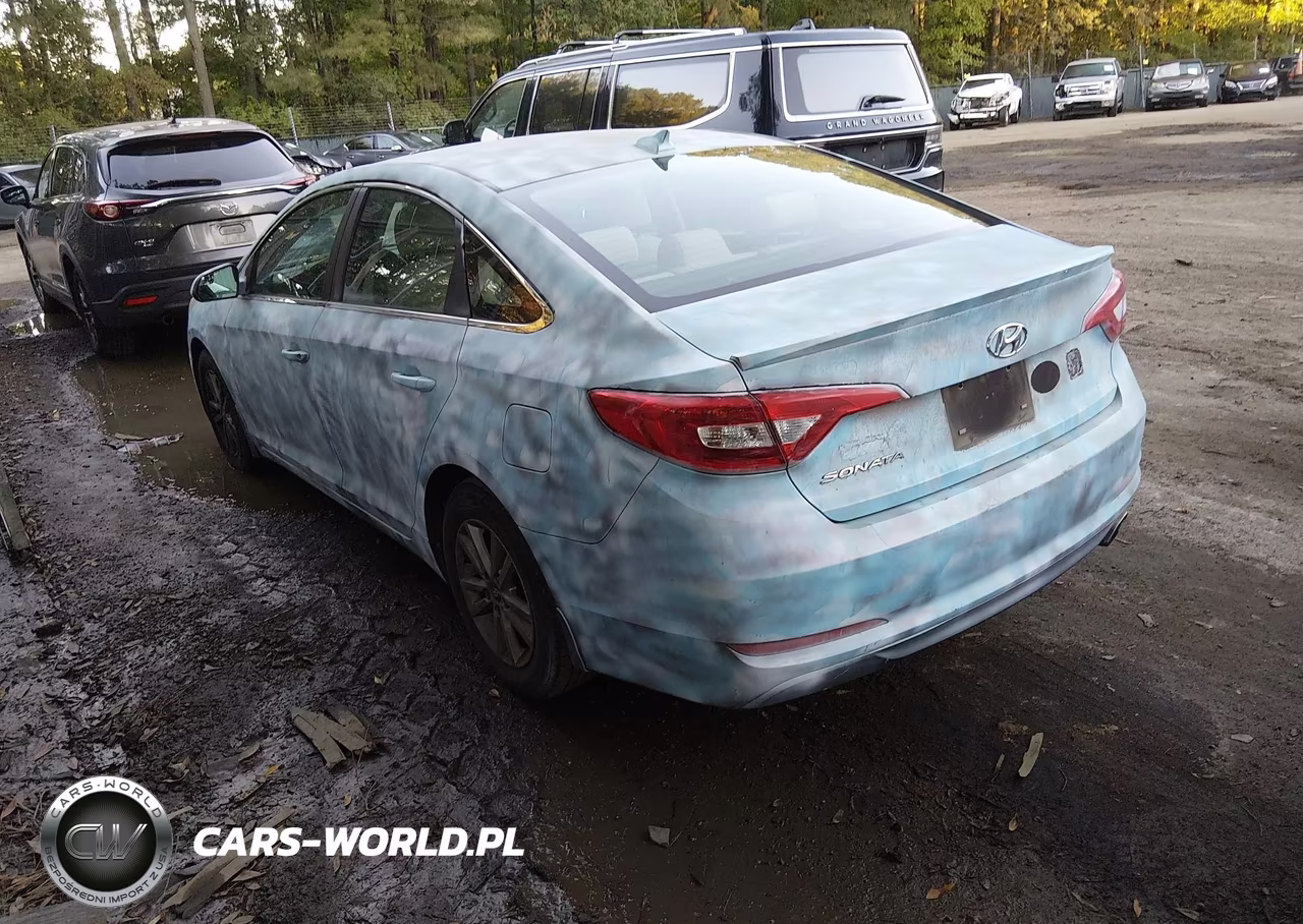 2015 Hyundai Sonata Se VIN:5NPE24AFXFH186894 - 3