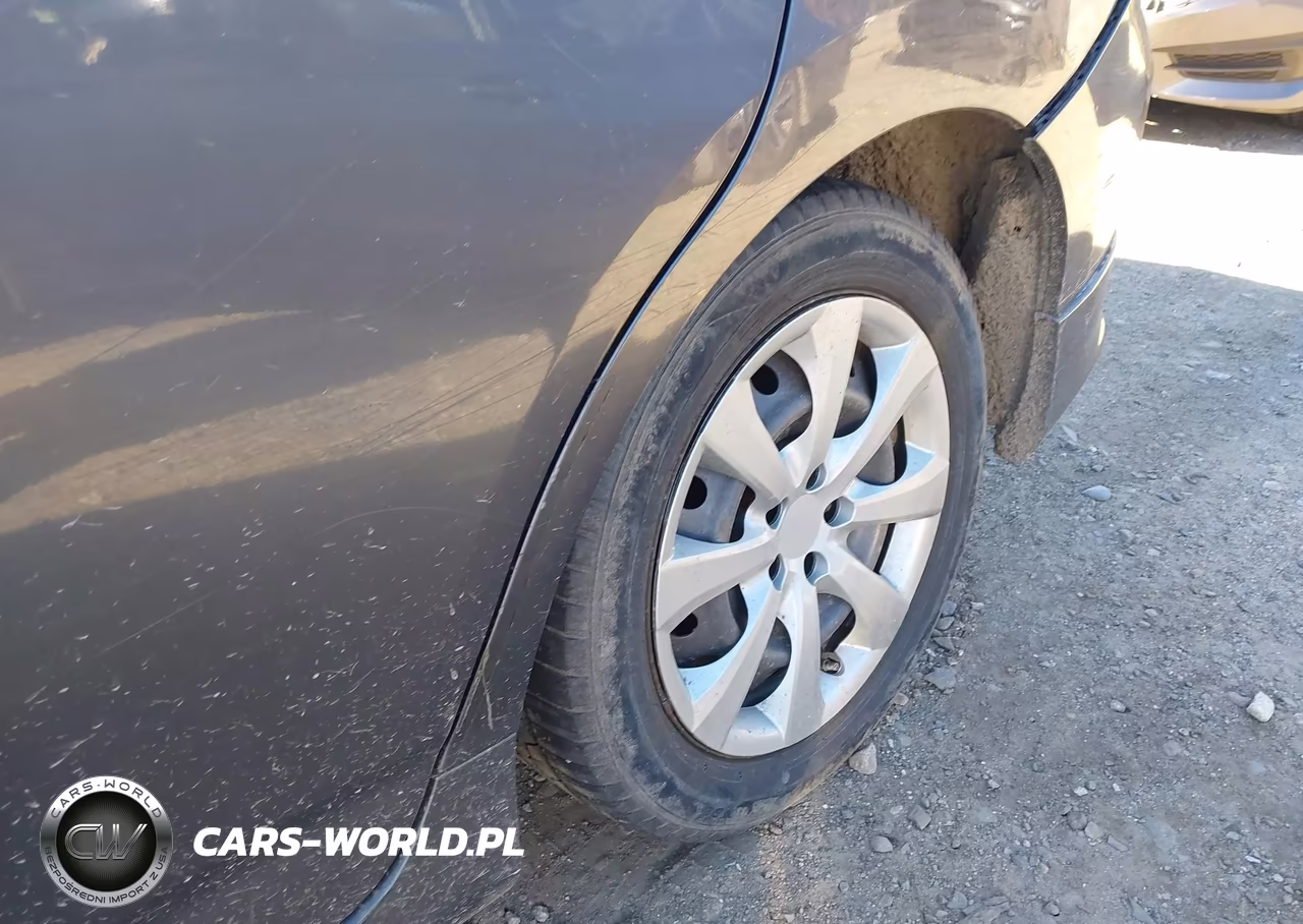 2009 Toyota Matrix S VIN:2T1LE40E69C004509 - 12