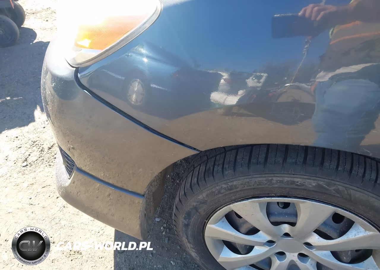 2009 Toyota Matrix S VIN:2T1LE40E69C004509 - 15