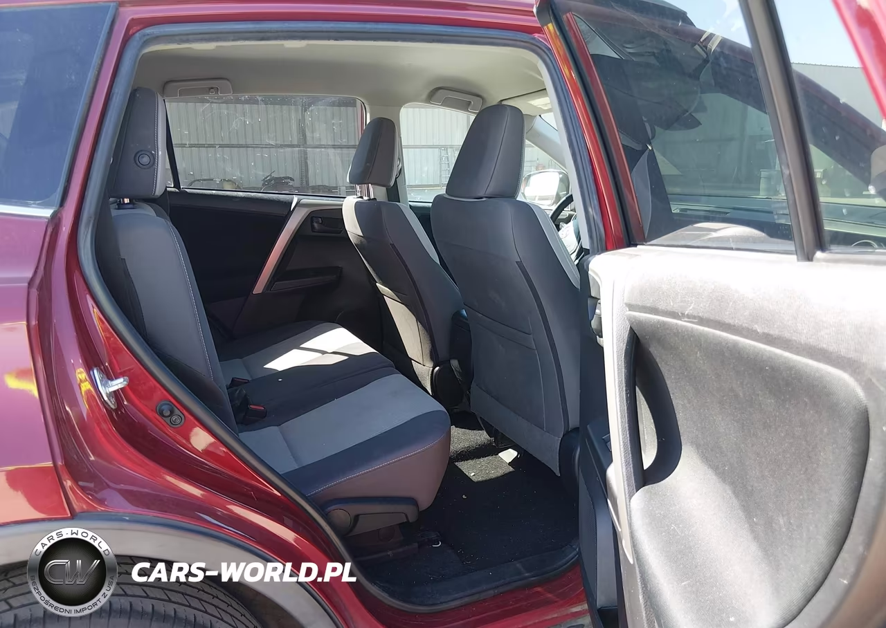 2018 Toyota Rav4 Le VIN:2T3ZFREV4JW430870 - 8