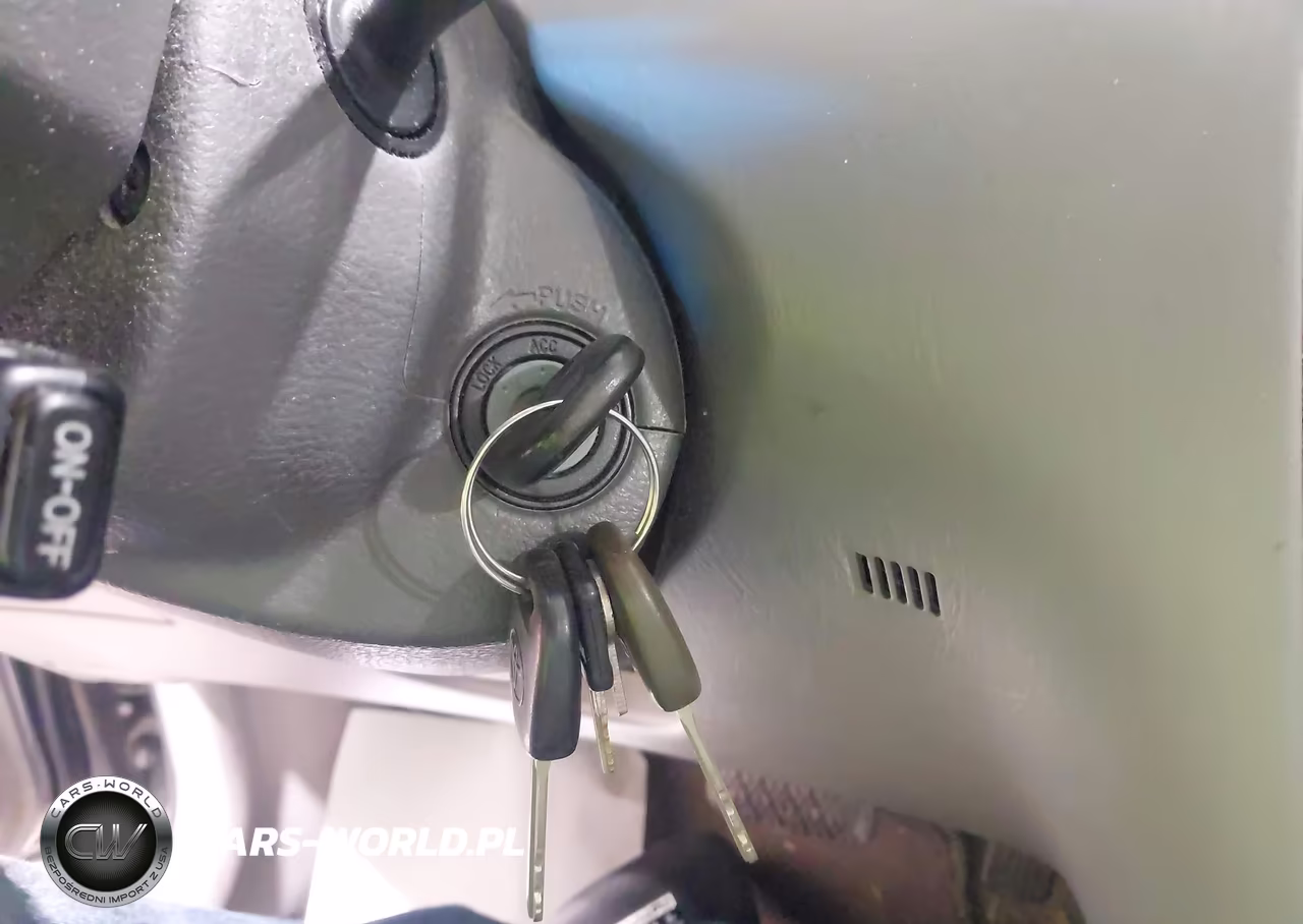 2007 Toyota Corolla Ce VIN:2T1BR32E47C740403 - 11