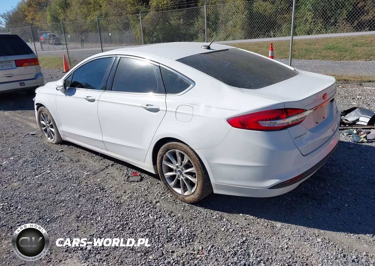 2017 Ford Fusion Se VIN:3FA6P0HD2HR142932 - 3