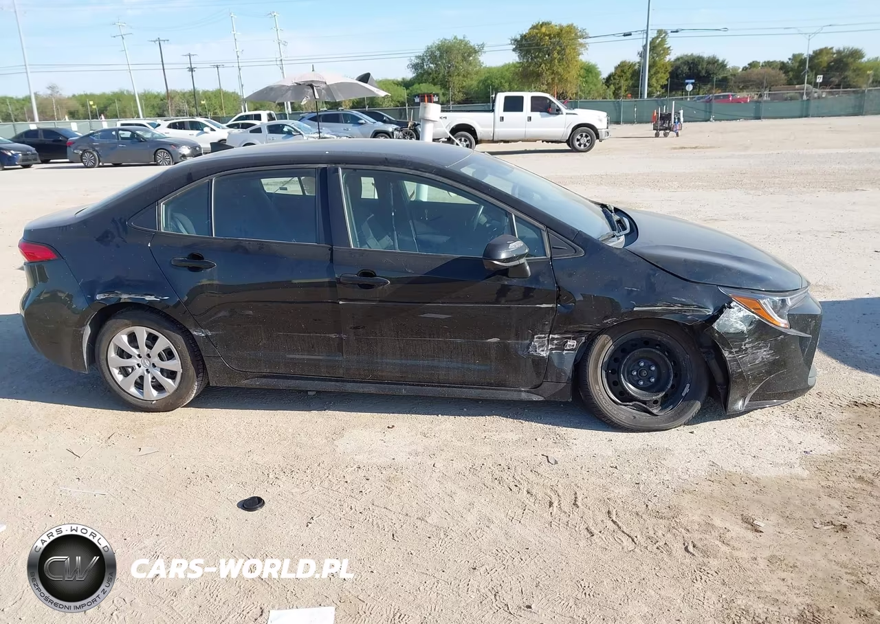 2025 Toyota Corolla Le VIN:5YFB4MDE3SP305379 - 13