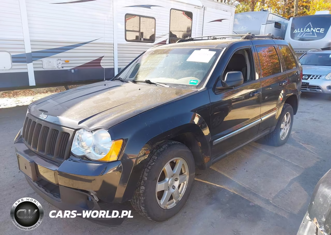 2010 Jeep Grand Cherokee Laredo VIN:1J4PR4GK2AC152133 - 12